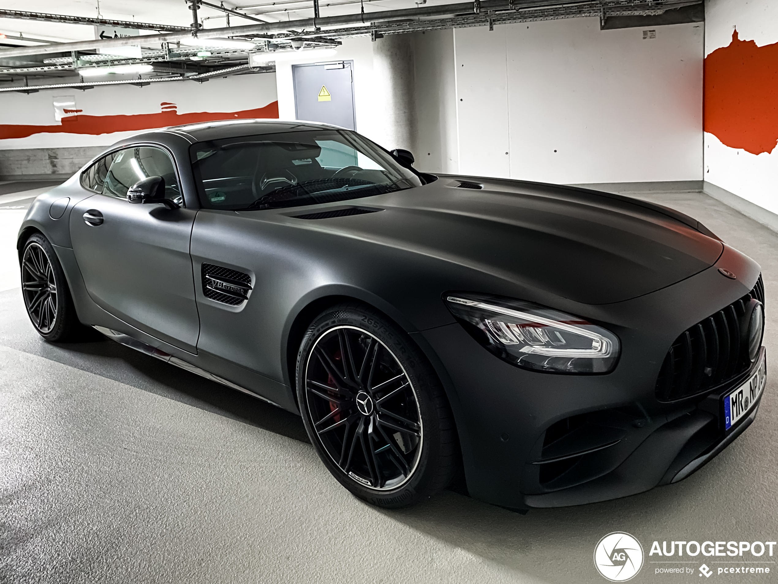 Mercedes-AMG GT C C190 2019