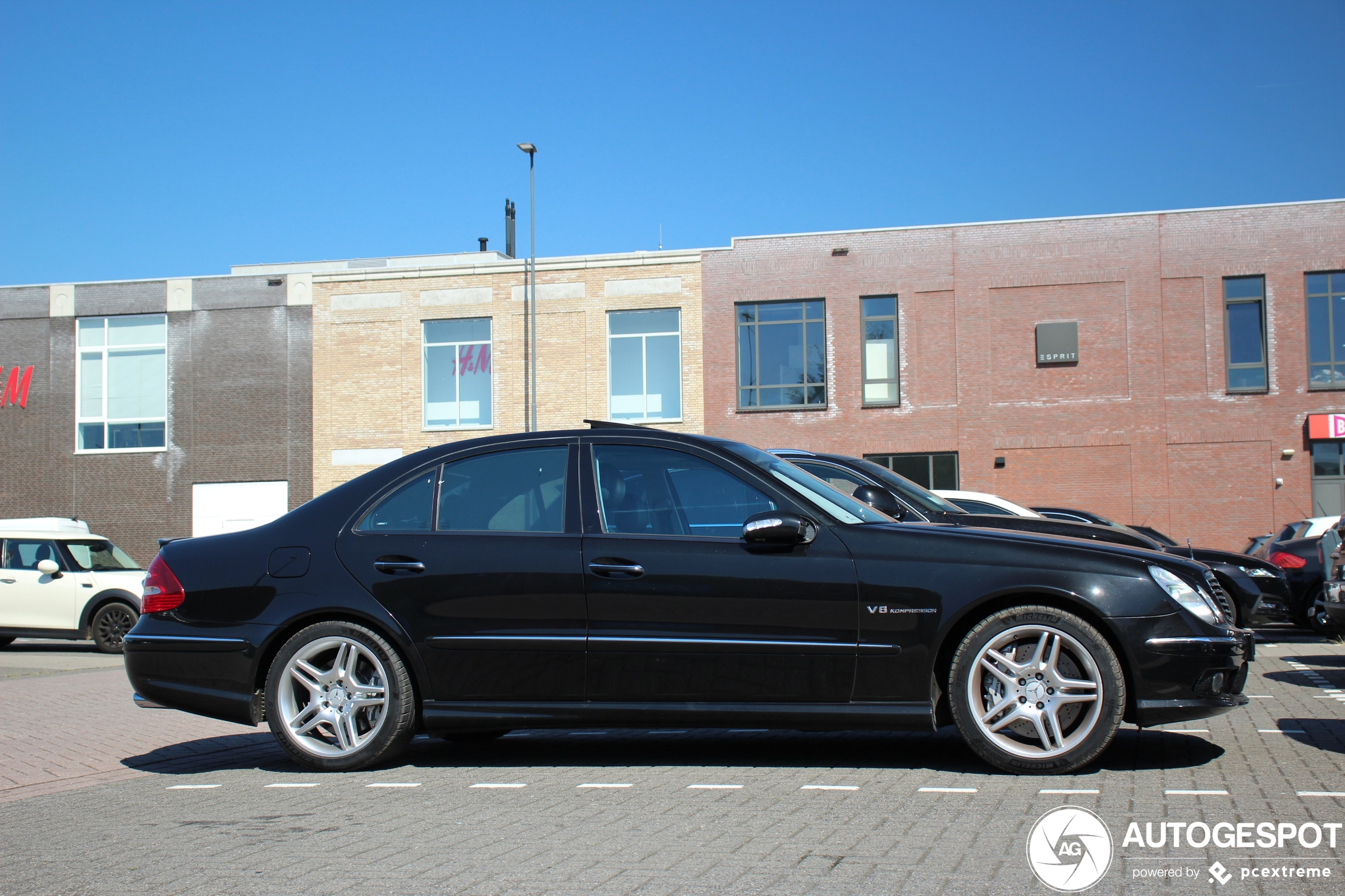 Mercedes-Benz E 55 AMG