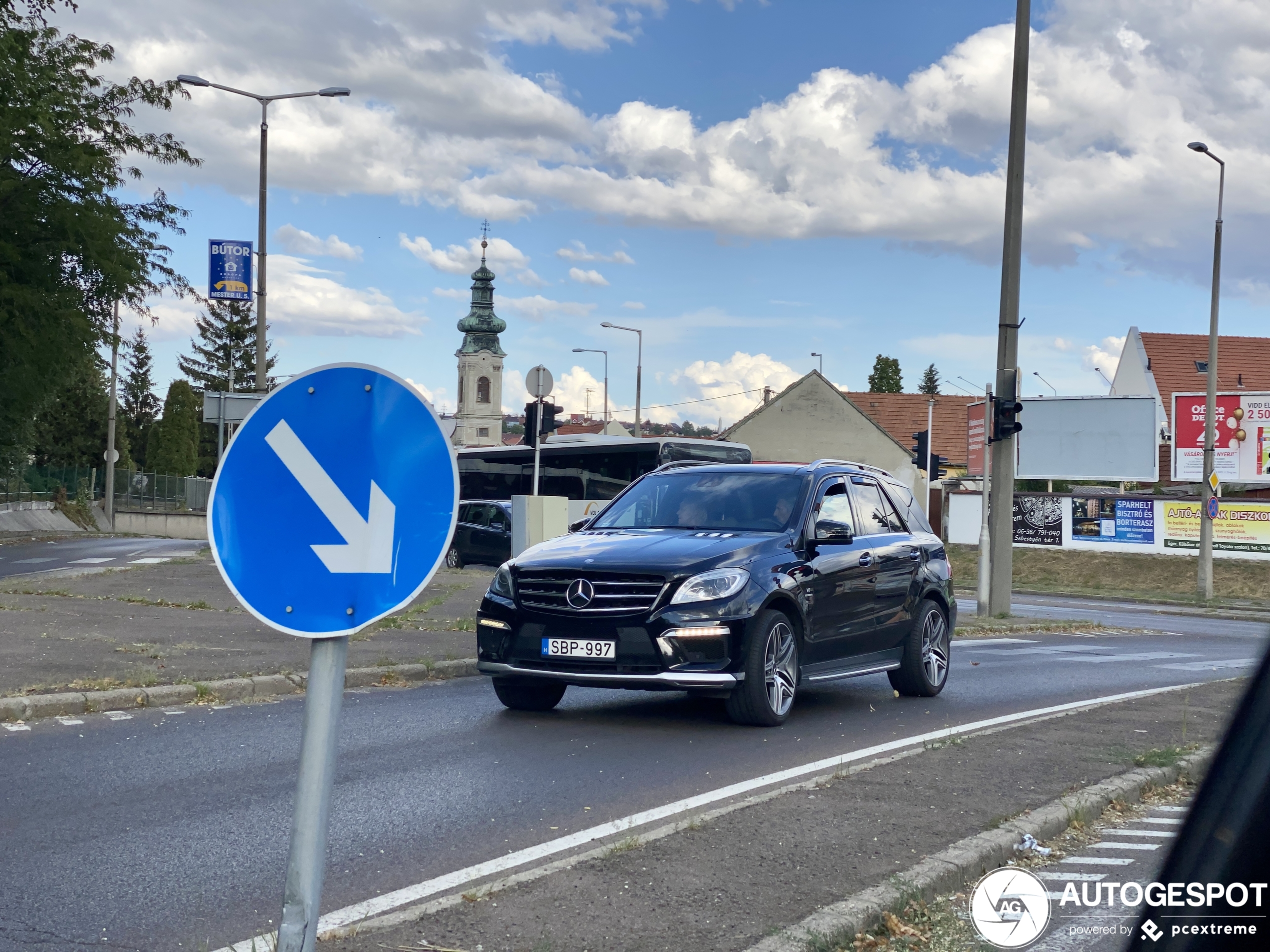 Mercedes-Benz ML 63 AMG W166