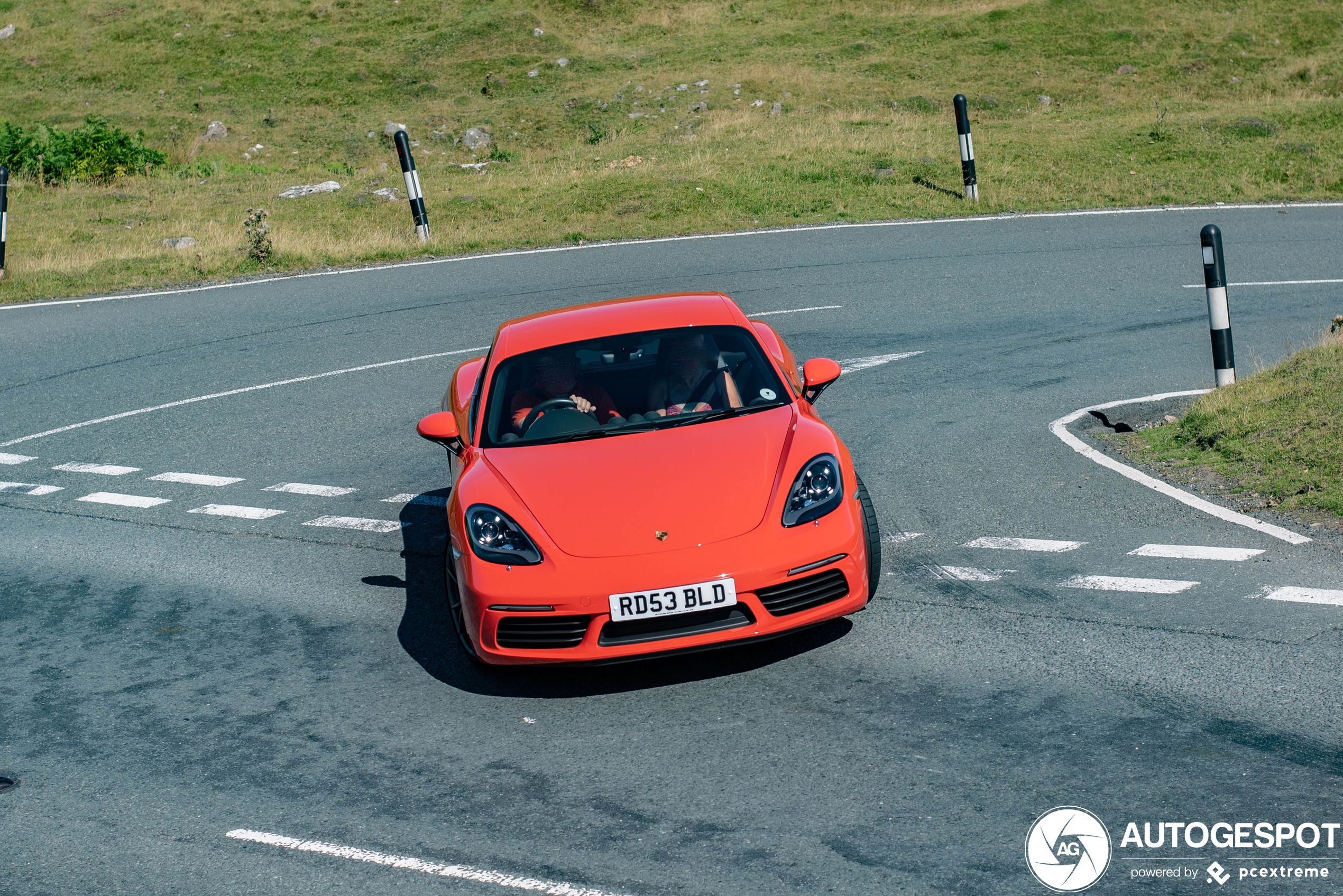 Porsche 718 Cayman S