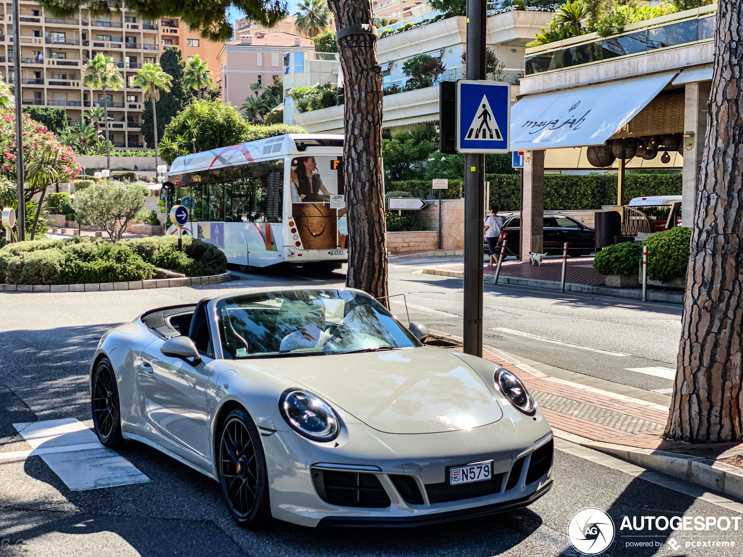 Porsche 991 Carrera 4 GTS Cabriolet MkII