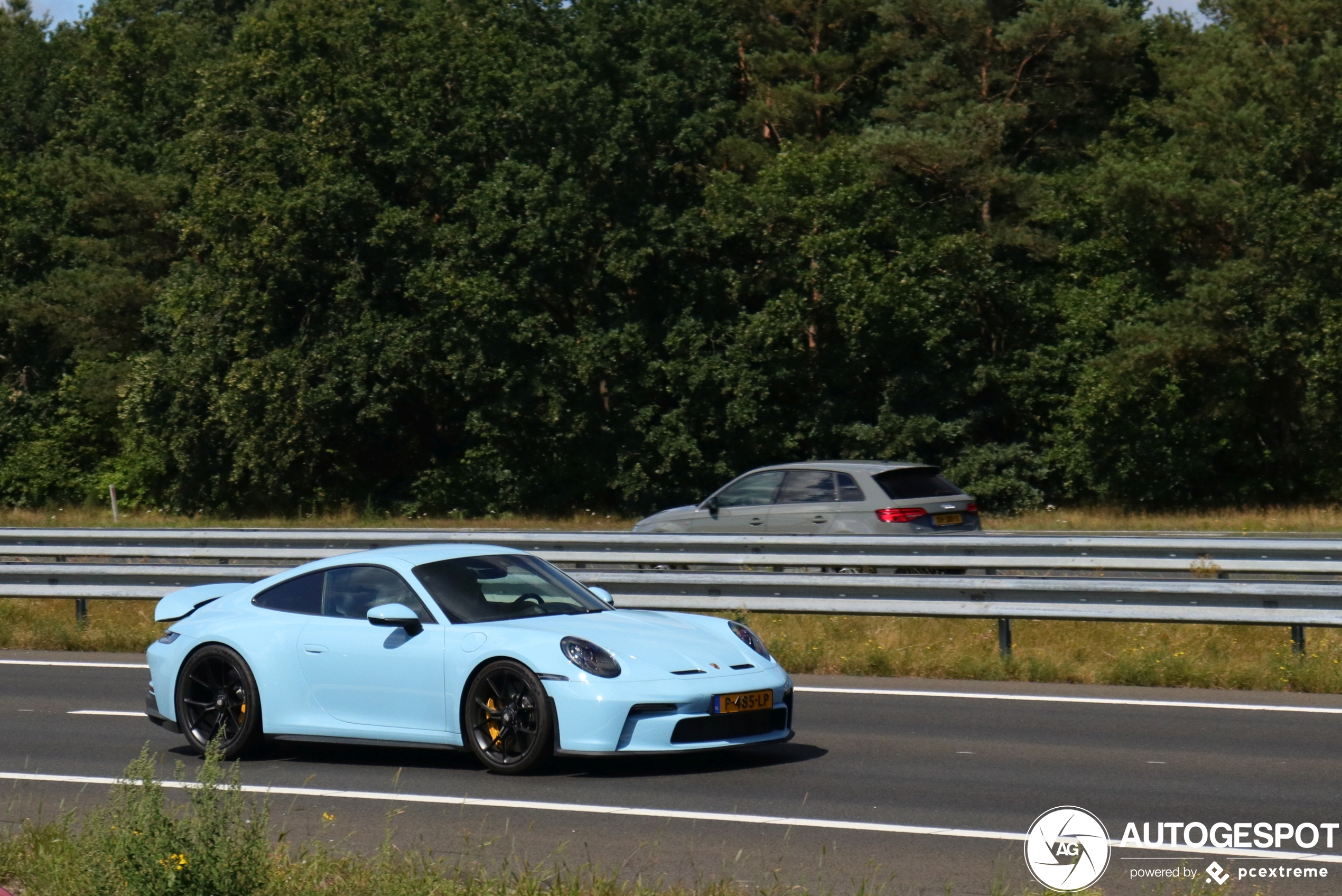 Porsche 992 GT3 Touring