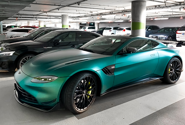 Aston Martin V8 Vantage Formula 1 Edition