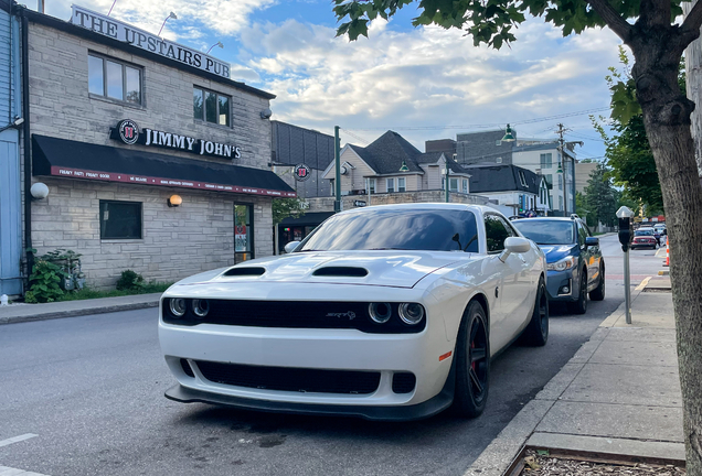 Dodge Challenger SRT Hellcat