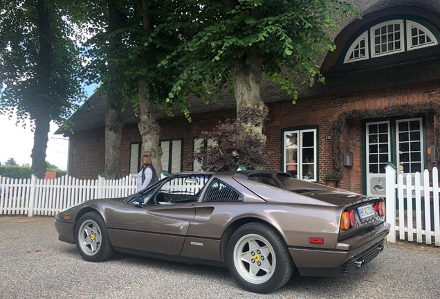 Ferrari 328 GTS