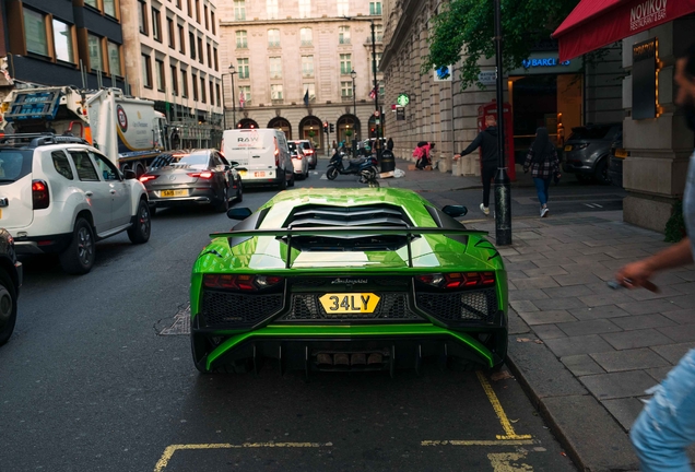 Lamborghini Aventador LP750-4 SuperVeloce