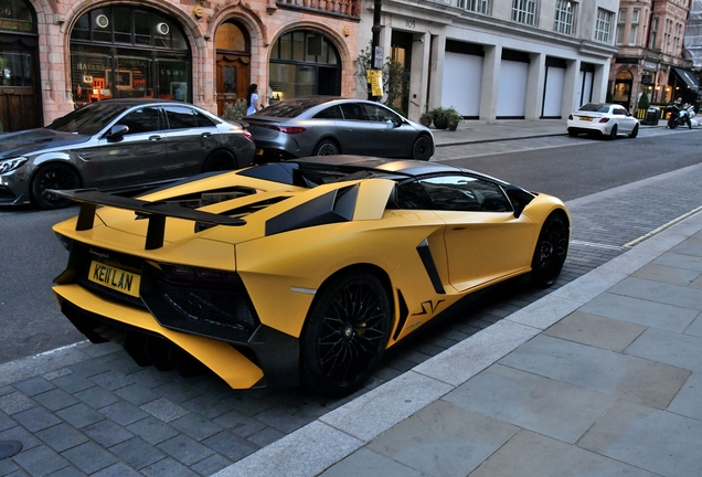 Lamborghini Aventador LP750-4 SuperVeloce Roadster