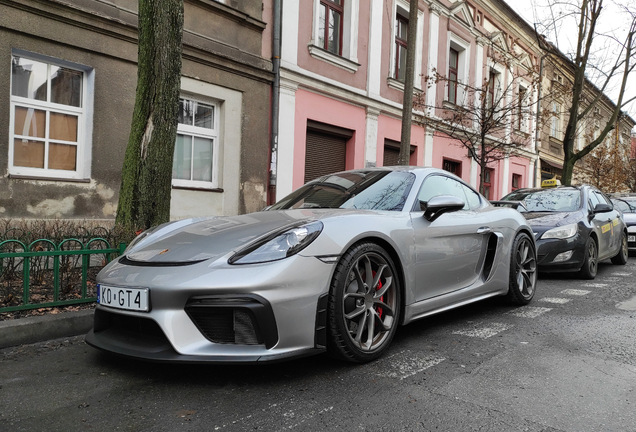 Porsche 718 Cayman GT4