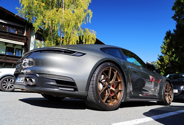 Porsche 992 Carrera S