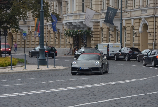 Porsche 992 Targa 4S