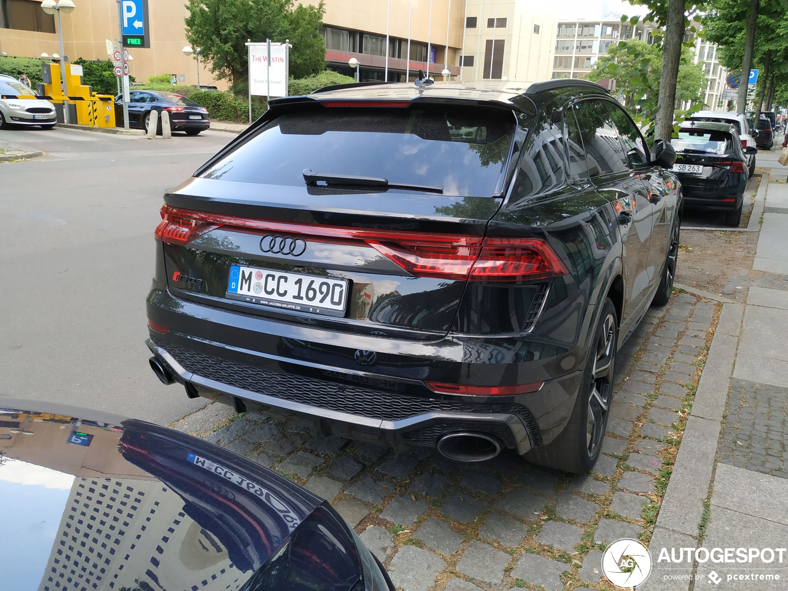 Audi RS Q8