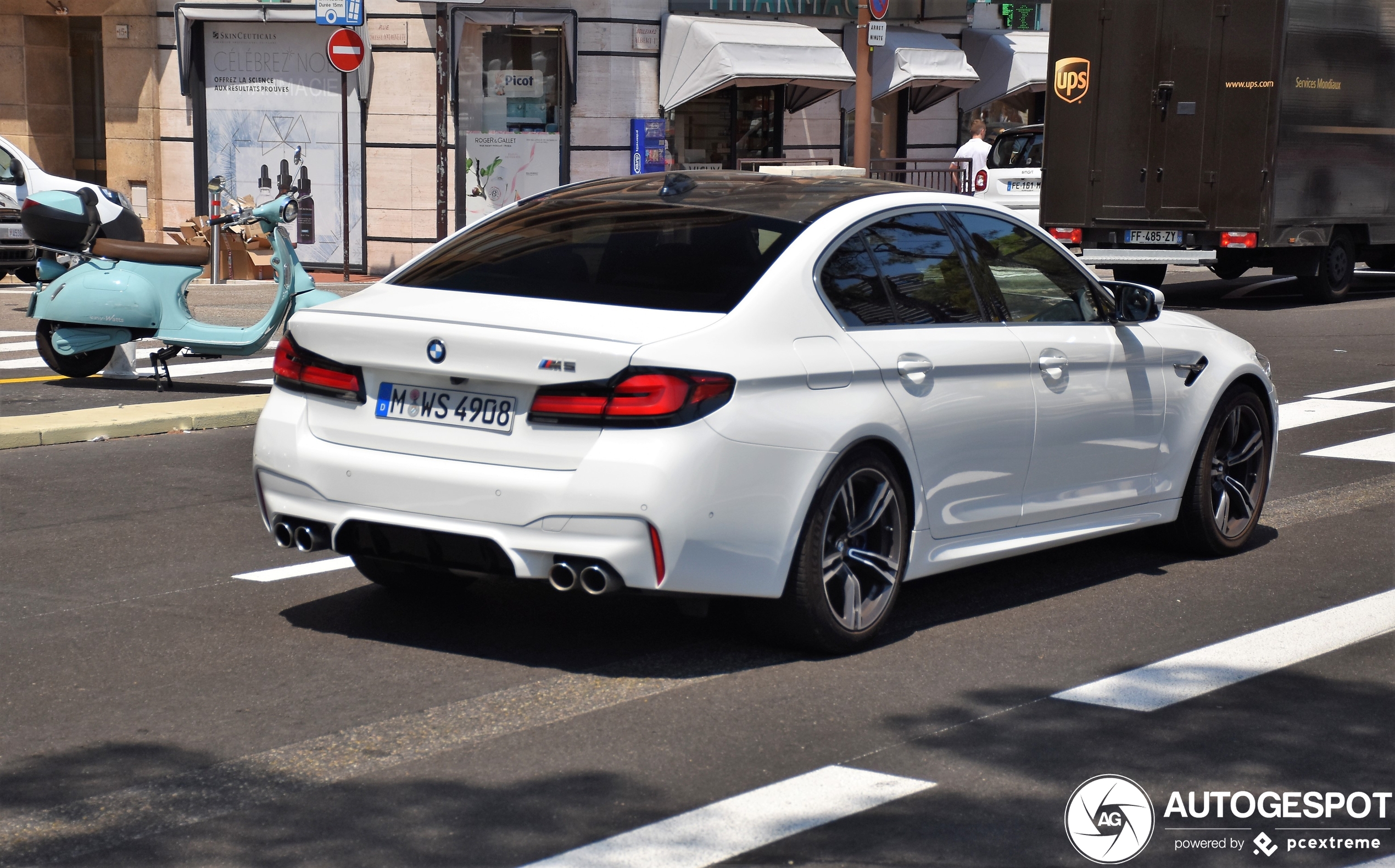 BMW M5 F90 2021