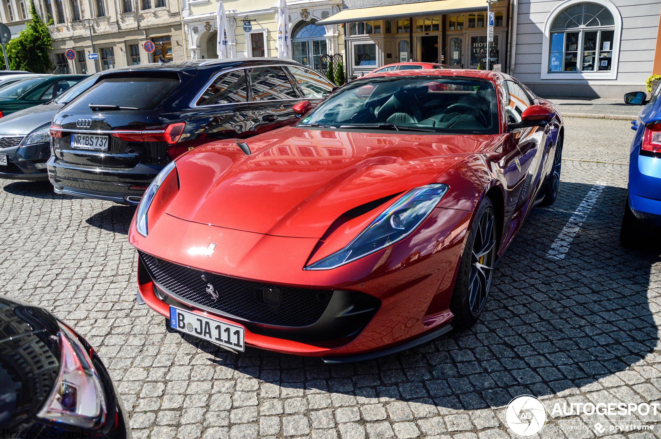 Ferrari 812 GTS