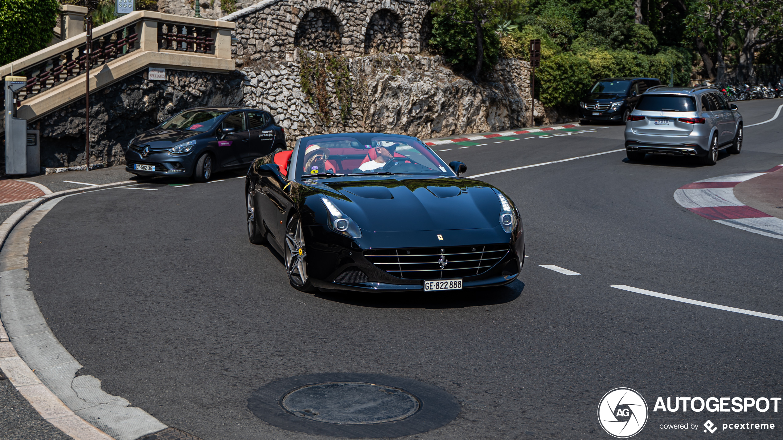 Ferrari California T