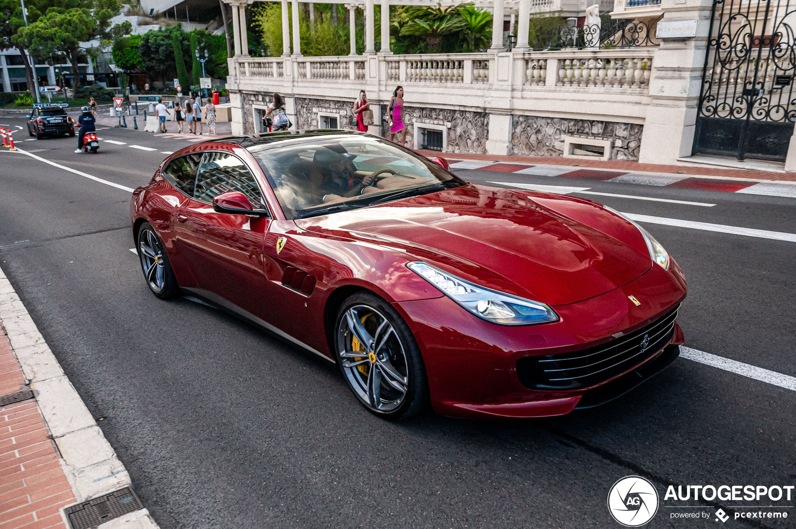 Ferrari GTC4Lusso