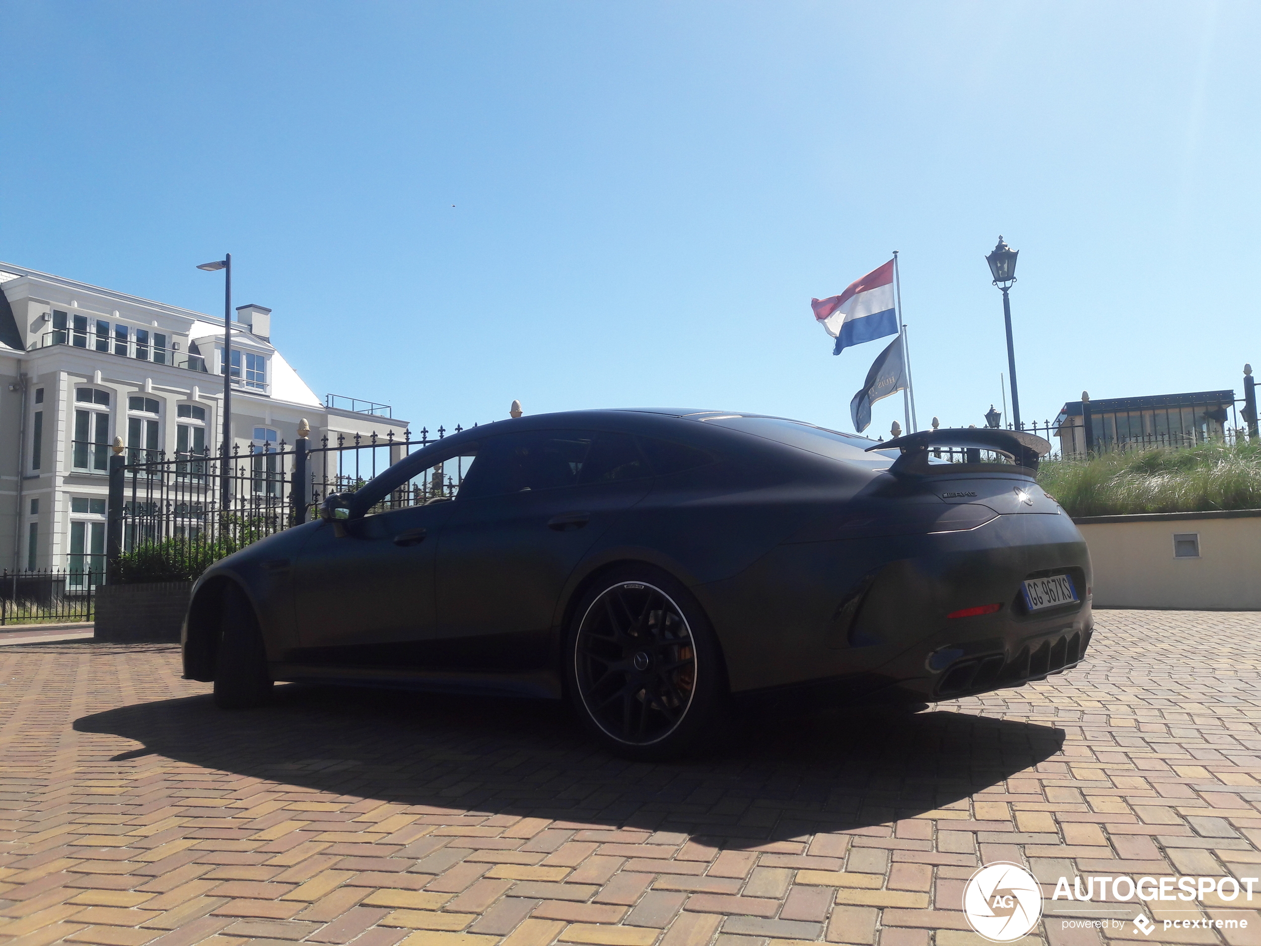 Mercedes-AMG GT 63 S X290