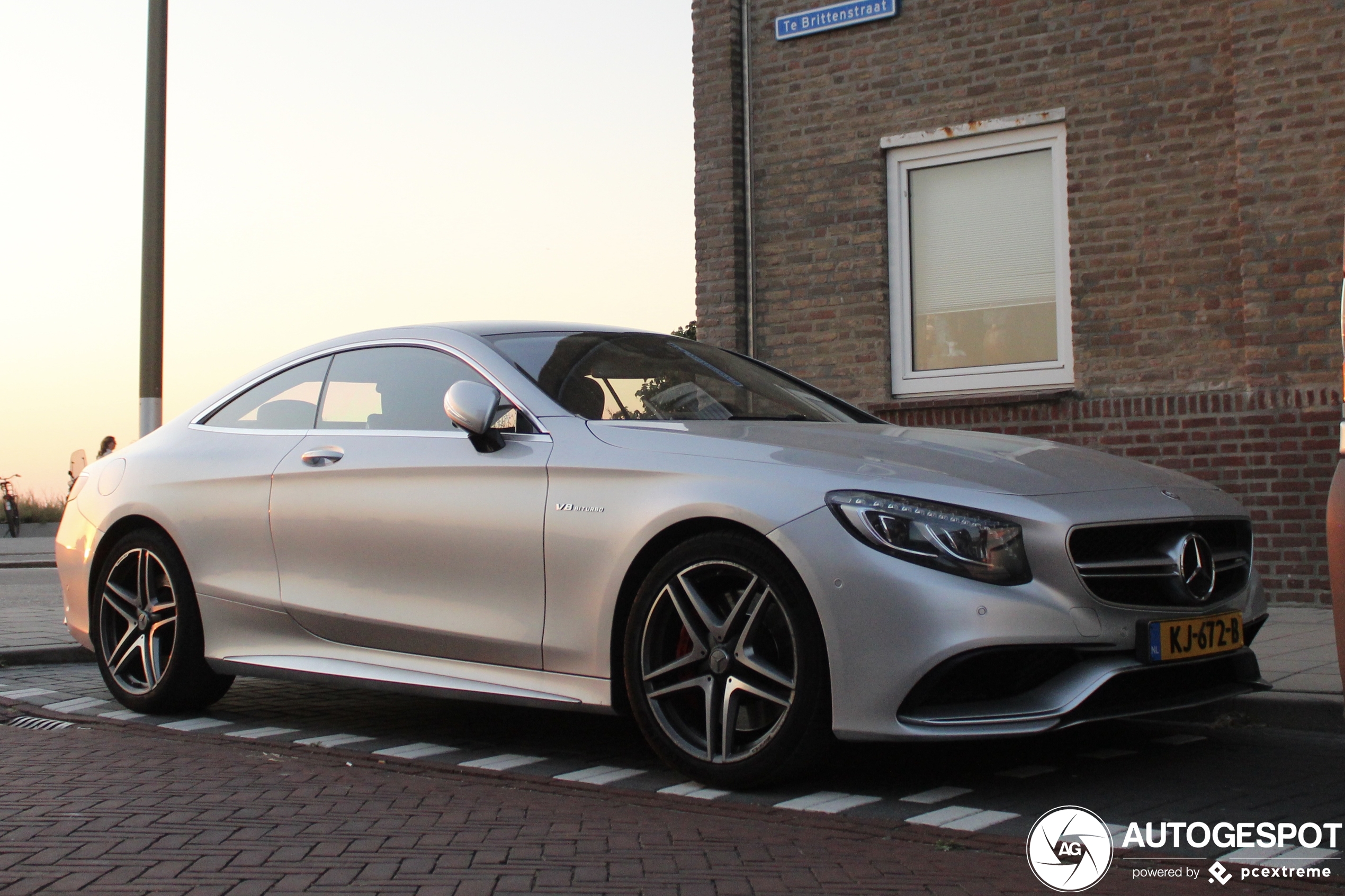 Mercedes-AMG S 63 Coupé C217