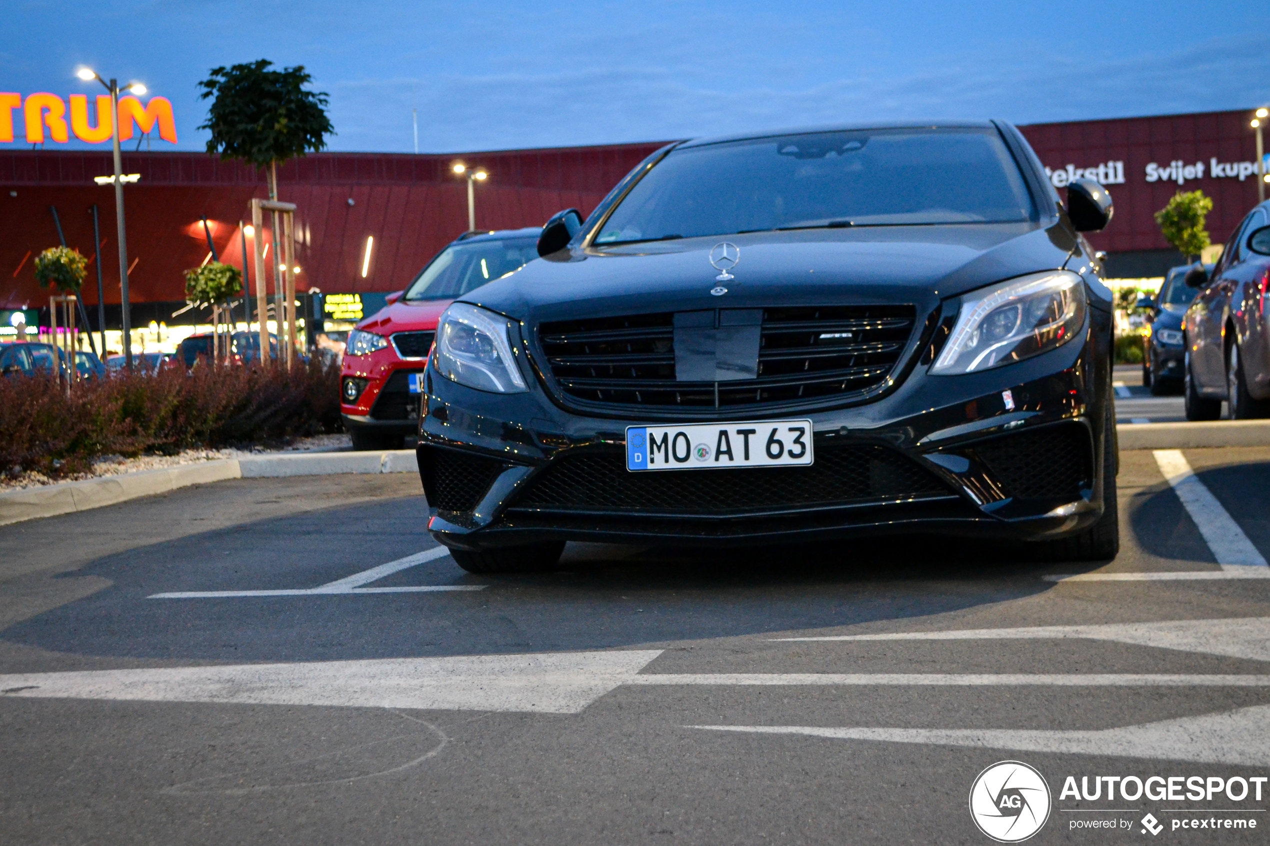 Mercedes-Benz S 63 AMG V222