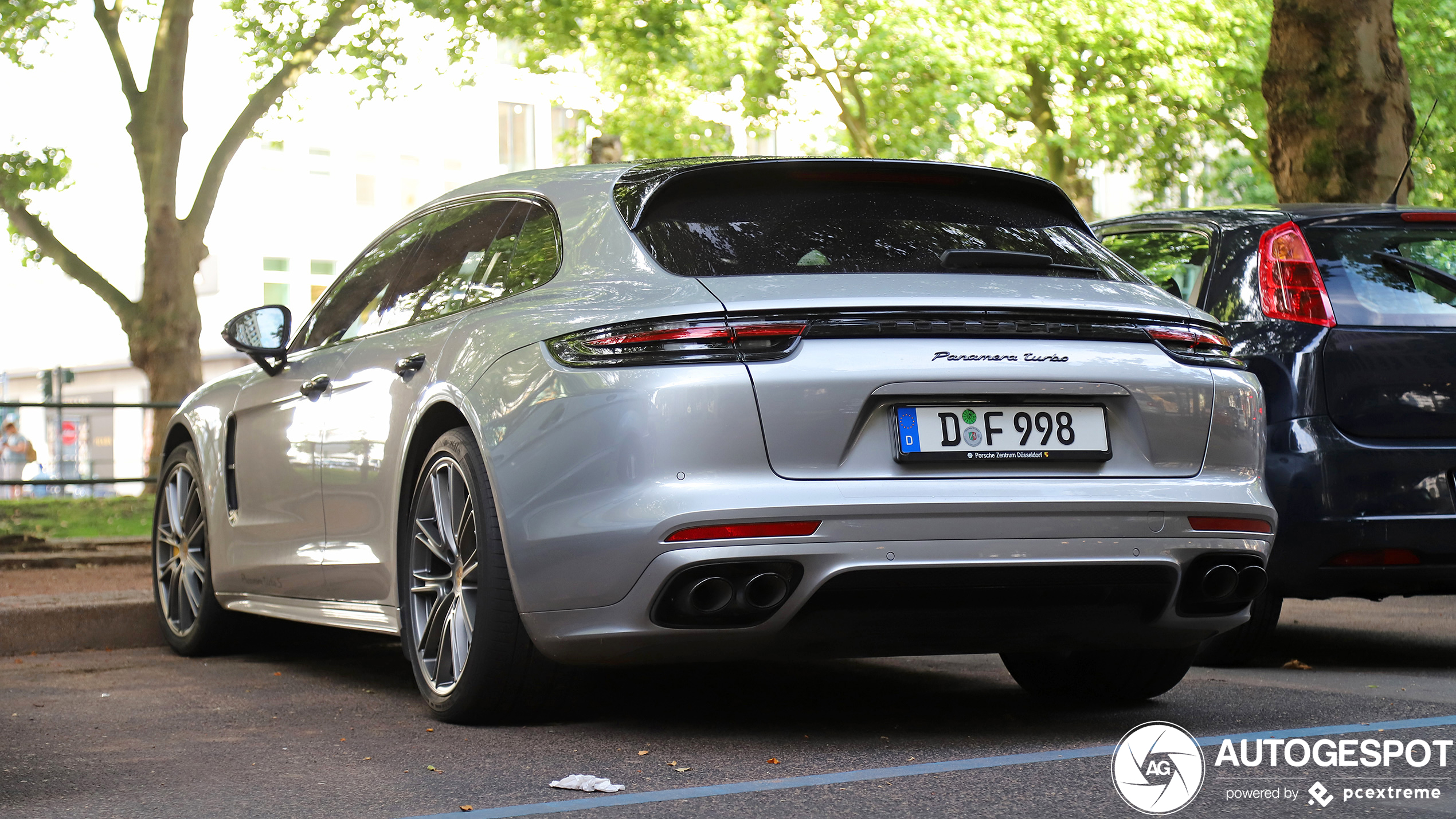 Porsche 971 Panamera Turbo Sport Turismo