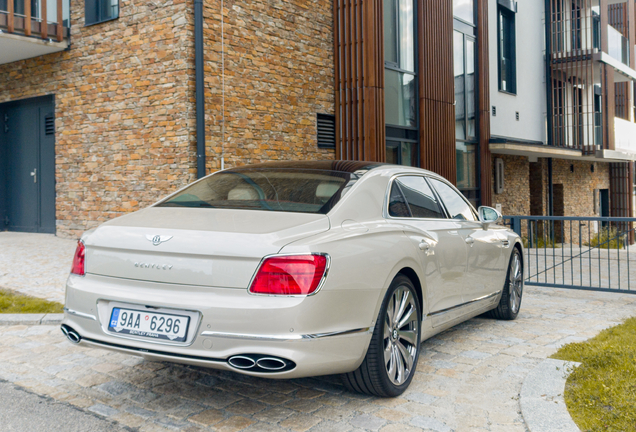 Bentley Flying Spur V8 2021