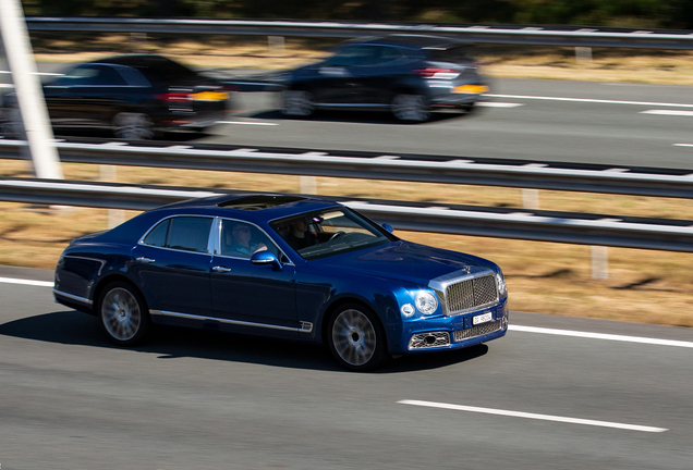 Bentley Mulsanne 2016