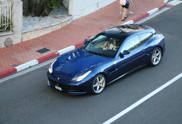 Ferrari GTC4Lusso