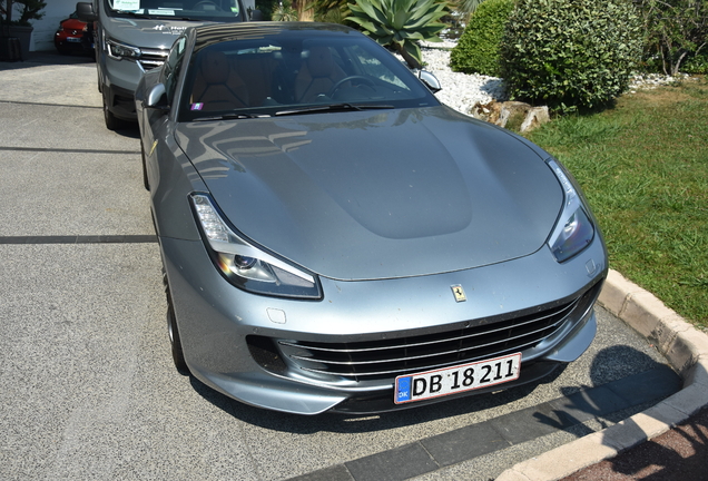 Ferrari GTC4Lusso