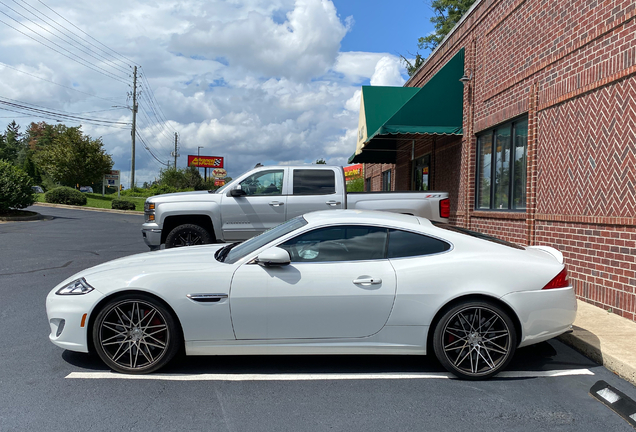 Jaguar XKR 2012