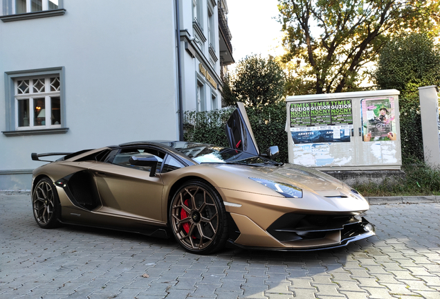 Lamborghini Aventador LP770-4 SVJ Roadster