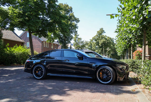 Mercedes-AMG GT 63 S X290