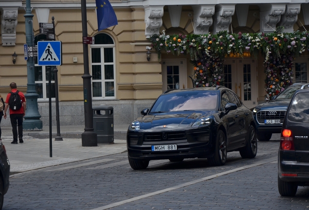 Porsche 95B Macan GTS MkIII