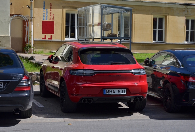 Porsche 95B Macan GTS MkII