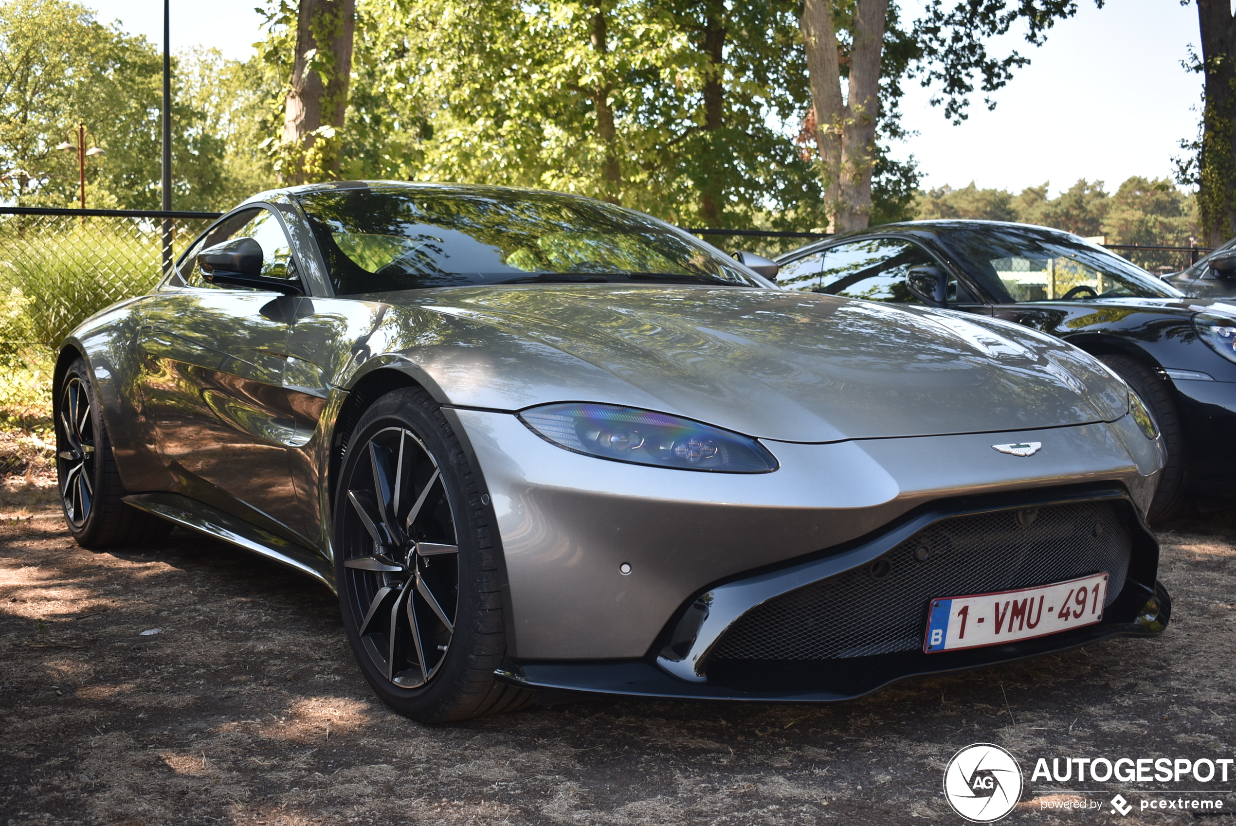 Aston Martin V8 Vantage 2018