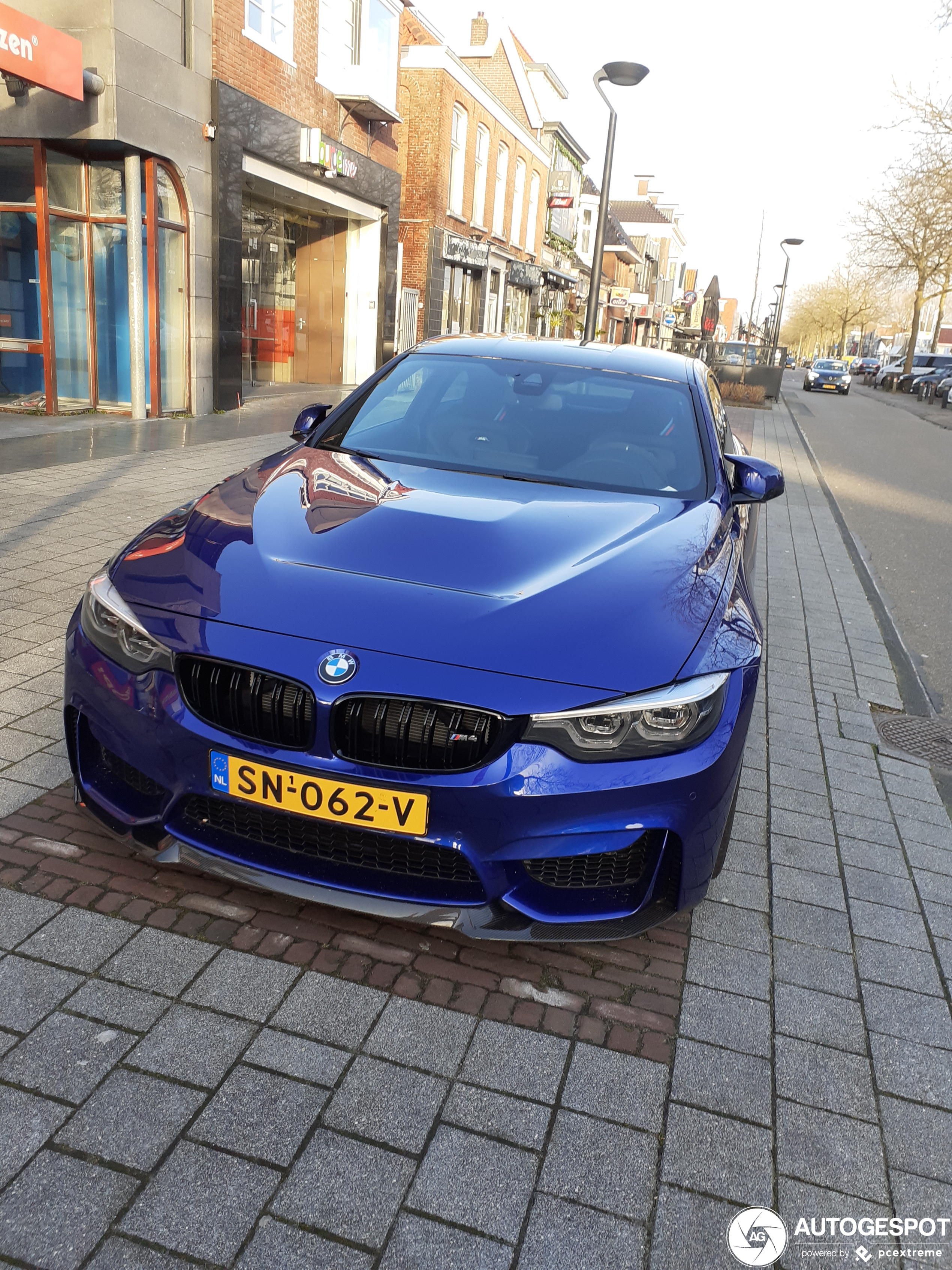 BMW M4 F82 CS