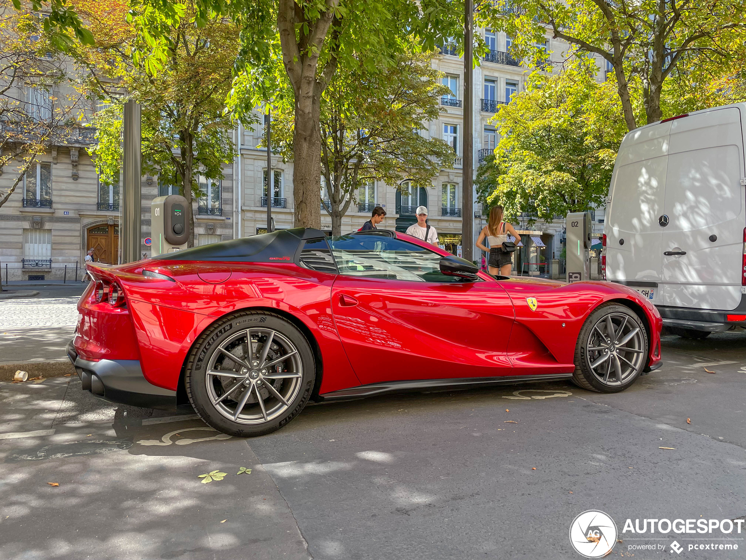 Ferrari 812 GTS