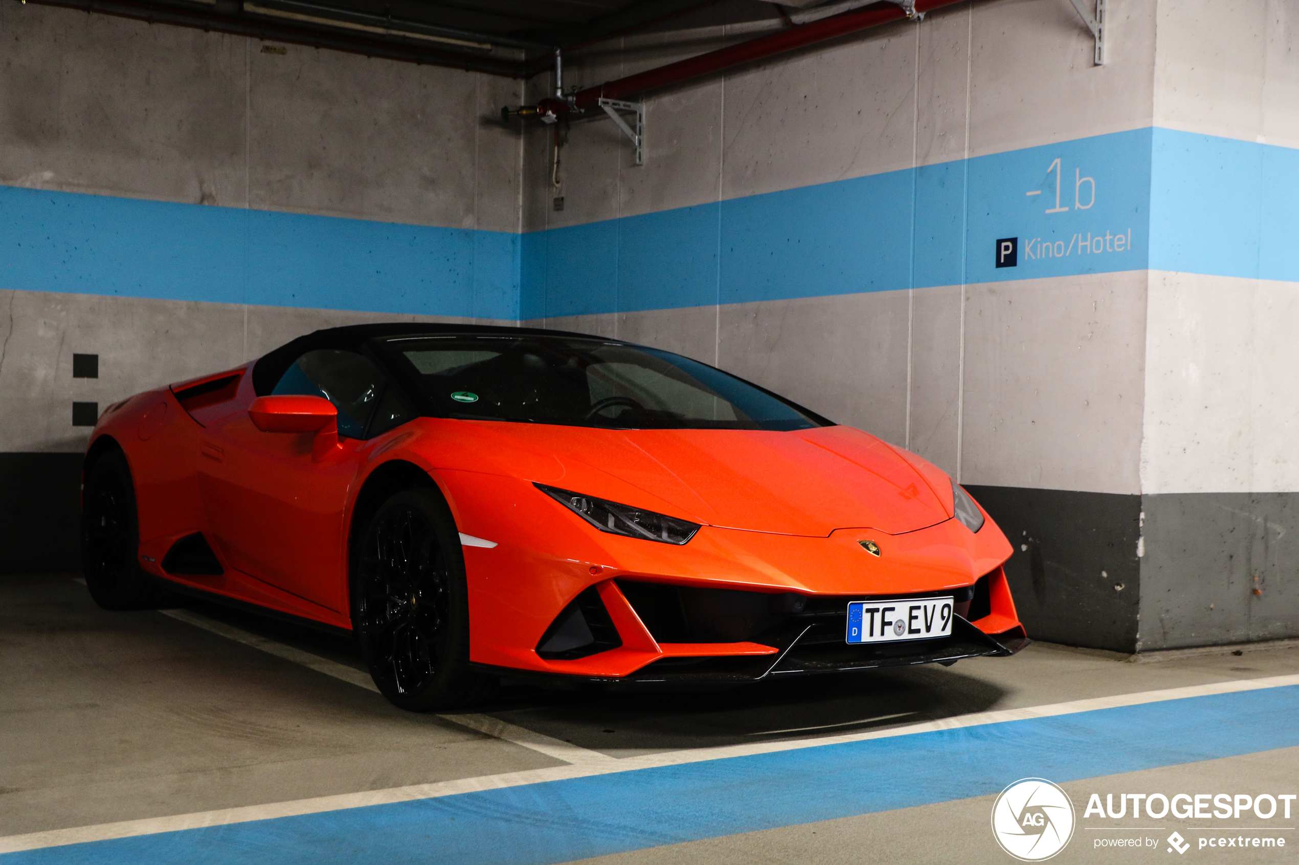 Lamborghini Huracán LP640-4 EVO Spyder