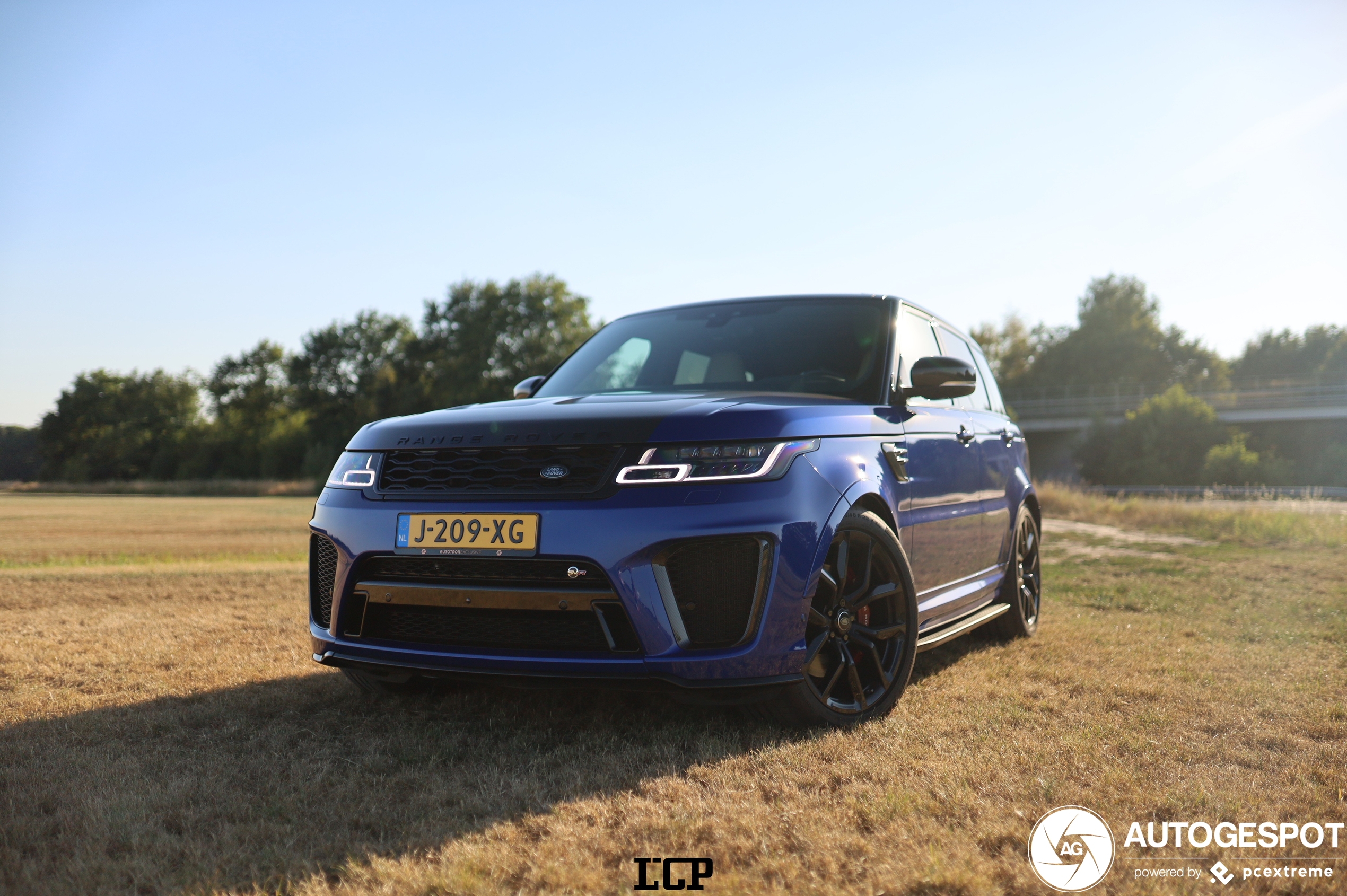 Land Rover Range Rover Sport SVR 2018 Carbon Edition