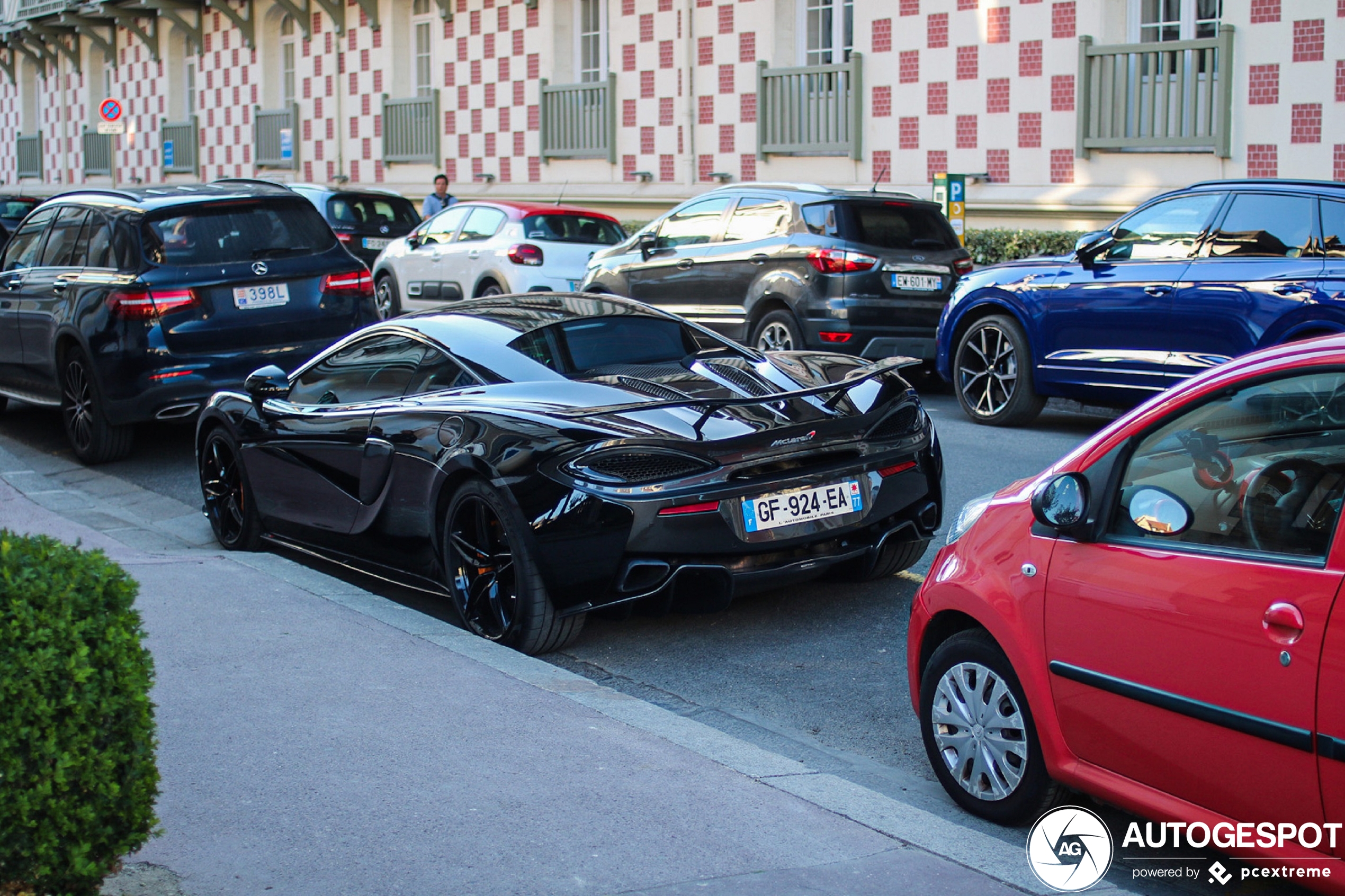 McLaren 570S