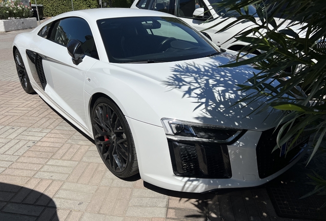 Audi R8 V10 2015