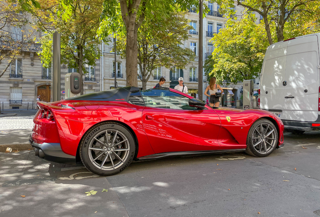 Ferrari 812 GTS