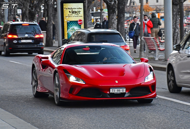 Ferrari F8 Spider