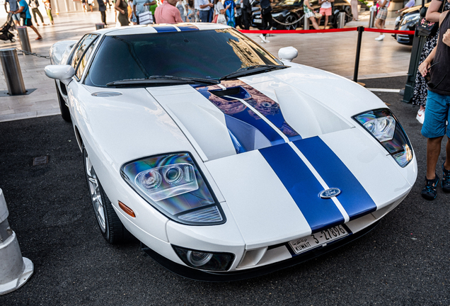 Ford GT