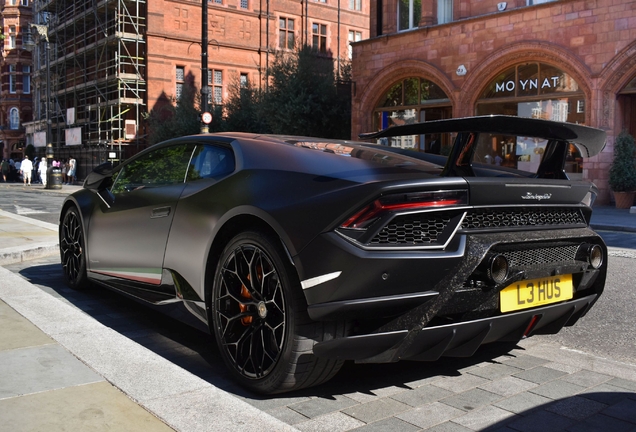 Lamborghini Huracán LP640-4 Performante