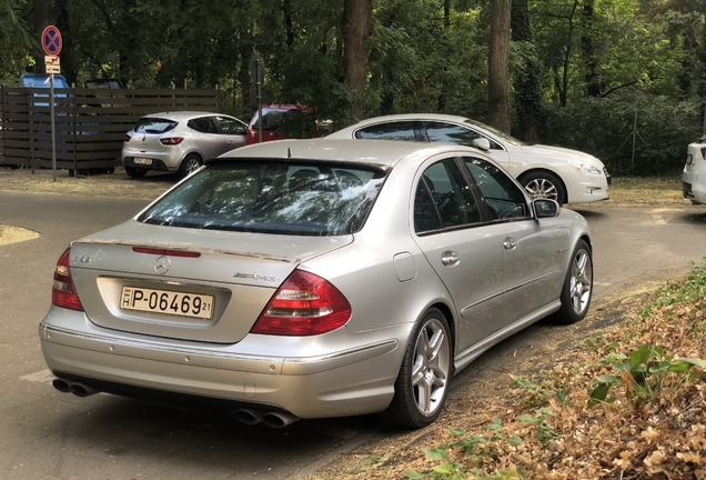 Mercedes-Benz E 55 AMG