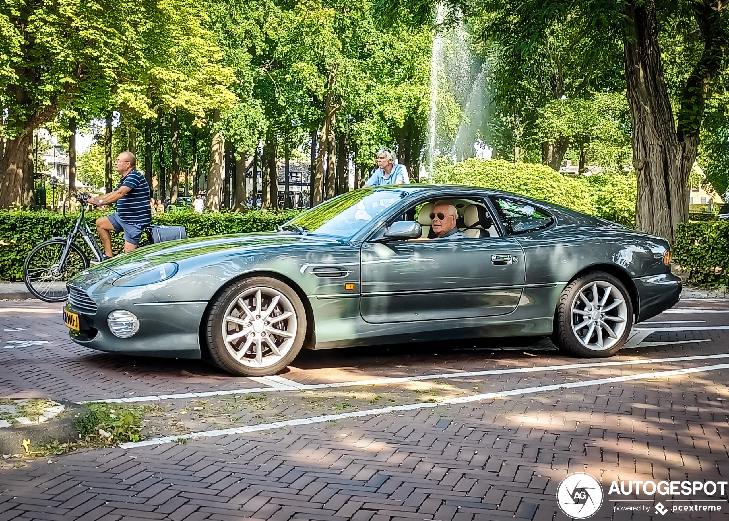 Aston Martin DB7 Vantage