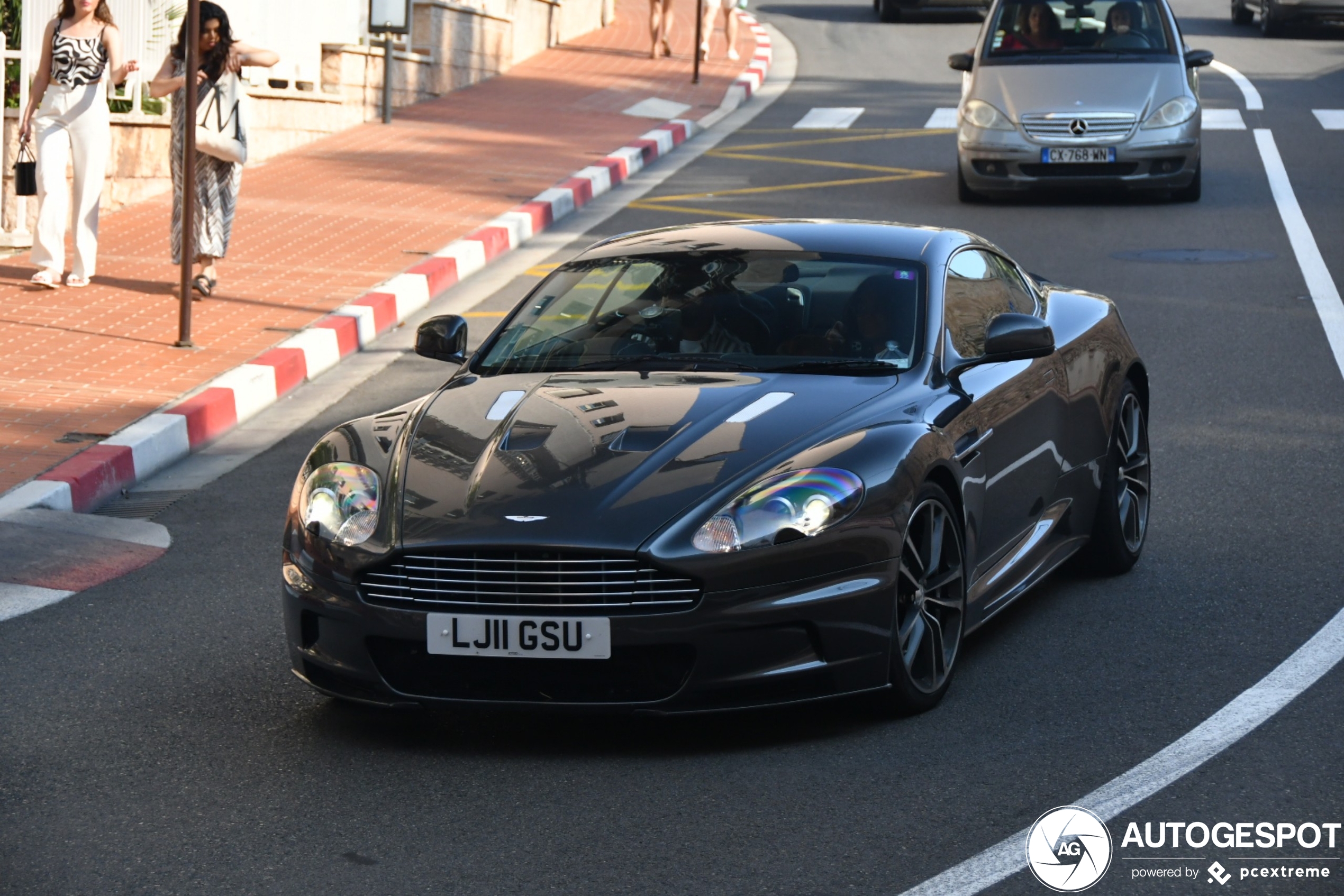 Aston Martin DBS