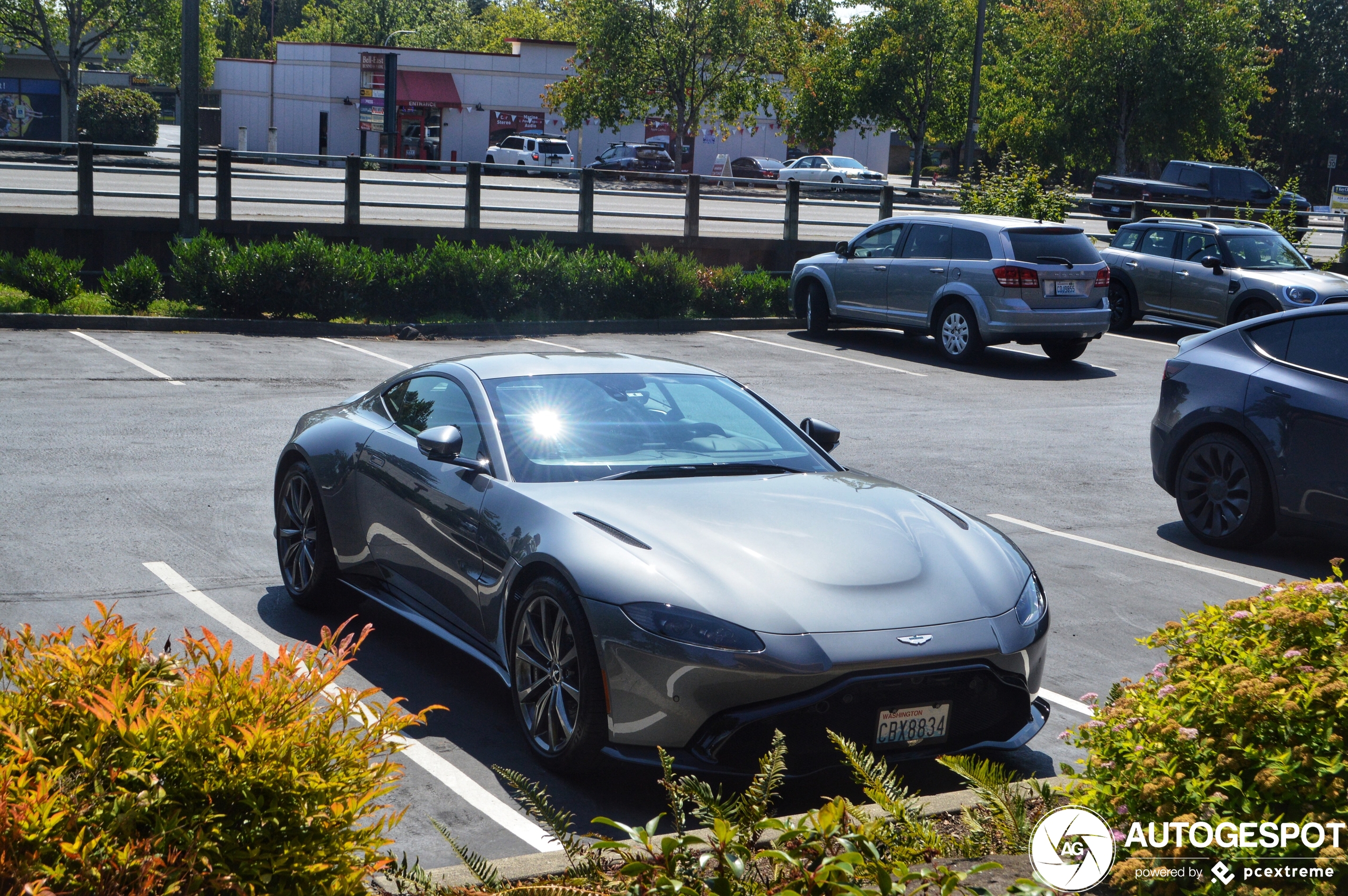 Aston Martin V8 Vantage 2018