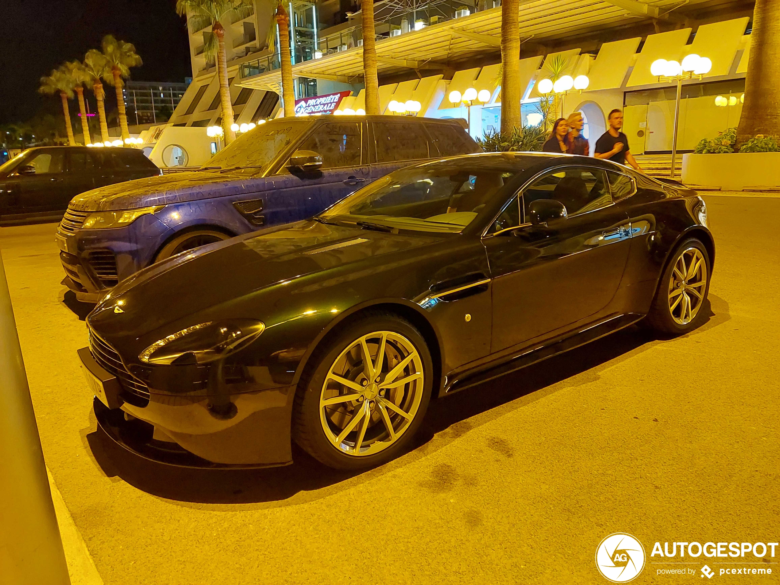 Aston Martin V8 Vantage S