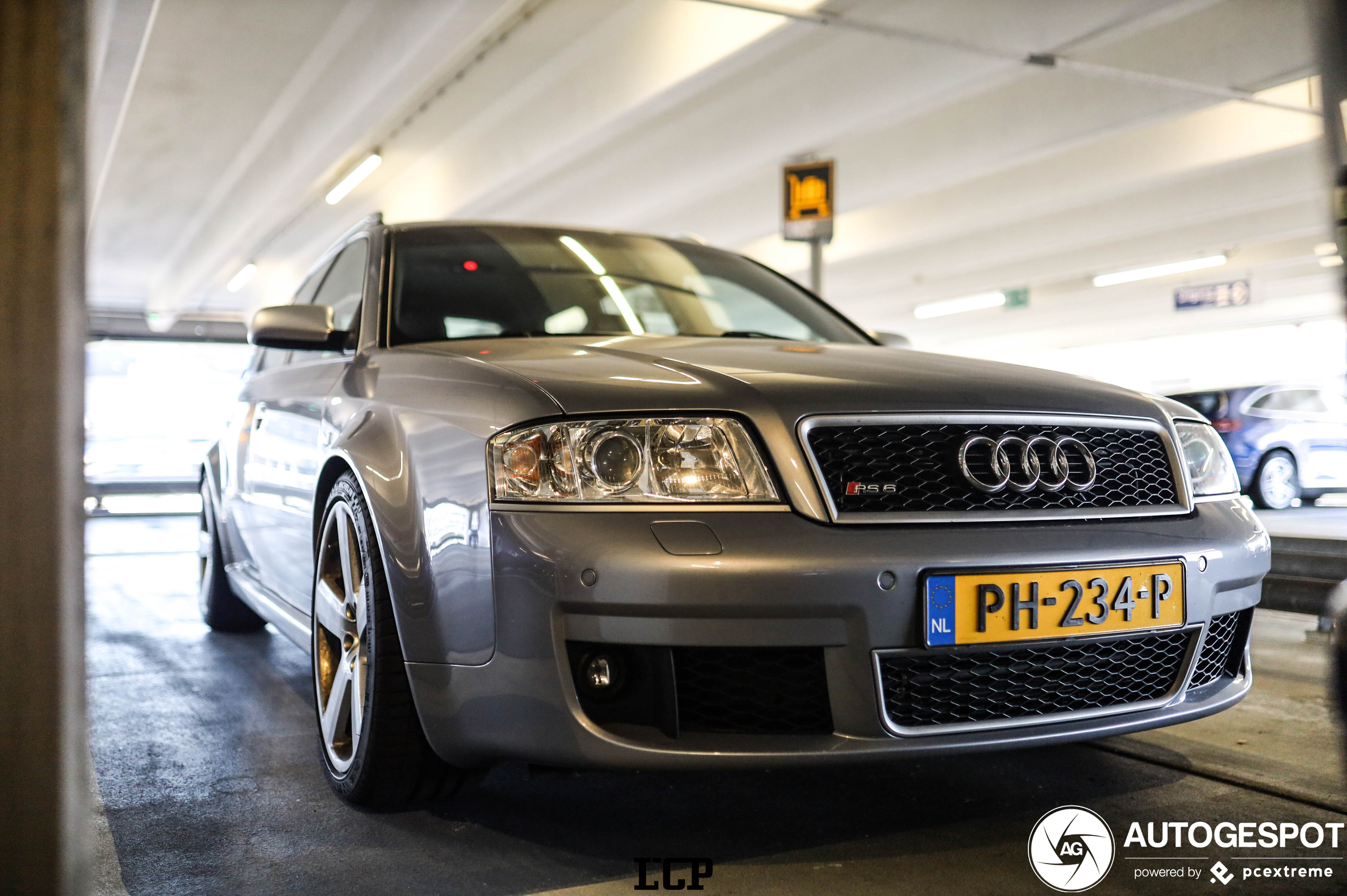 Audi RS6 Avant C5