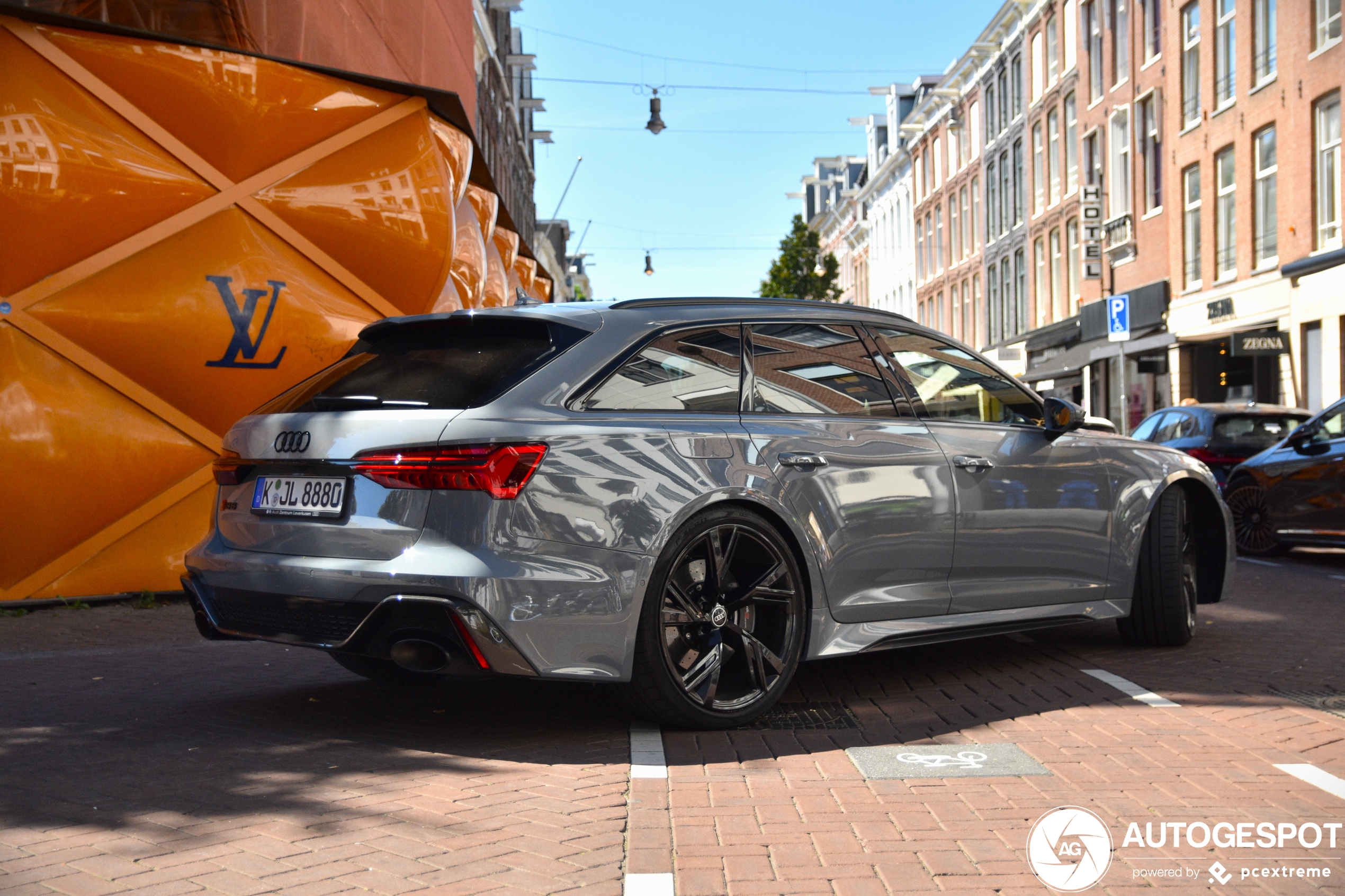 Audi RS6 Avant C8